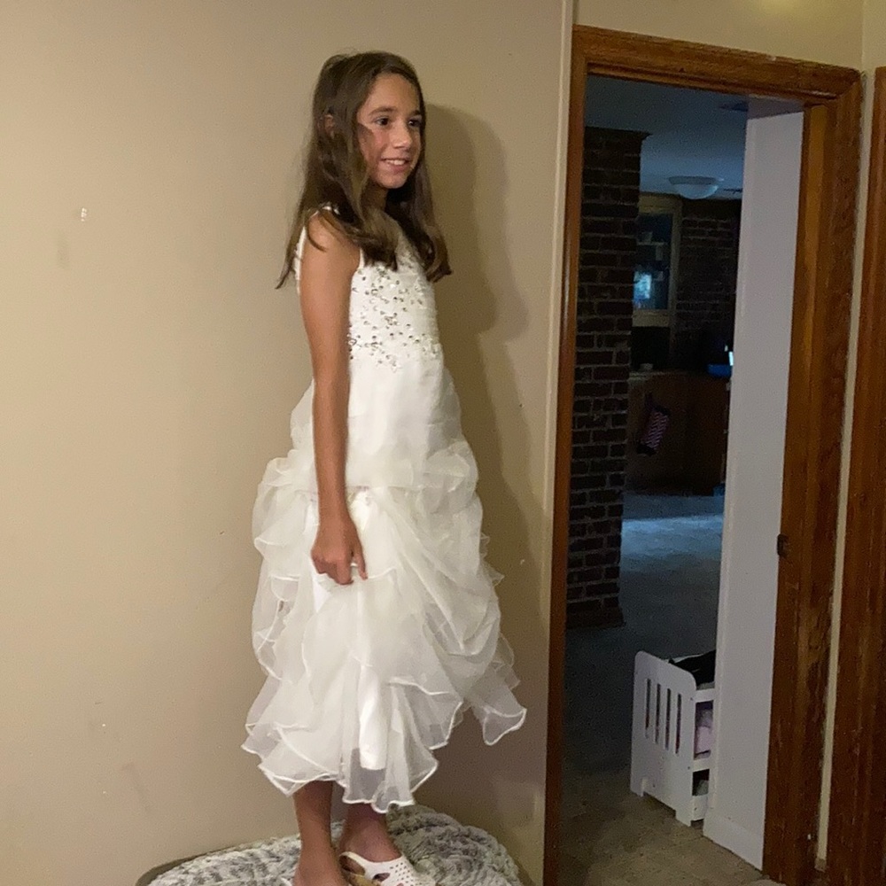 Children’s flower girl or homecoming dress